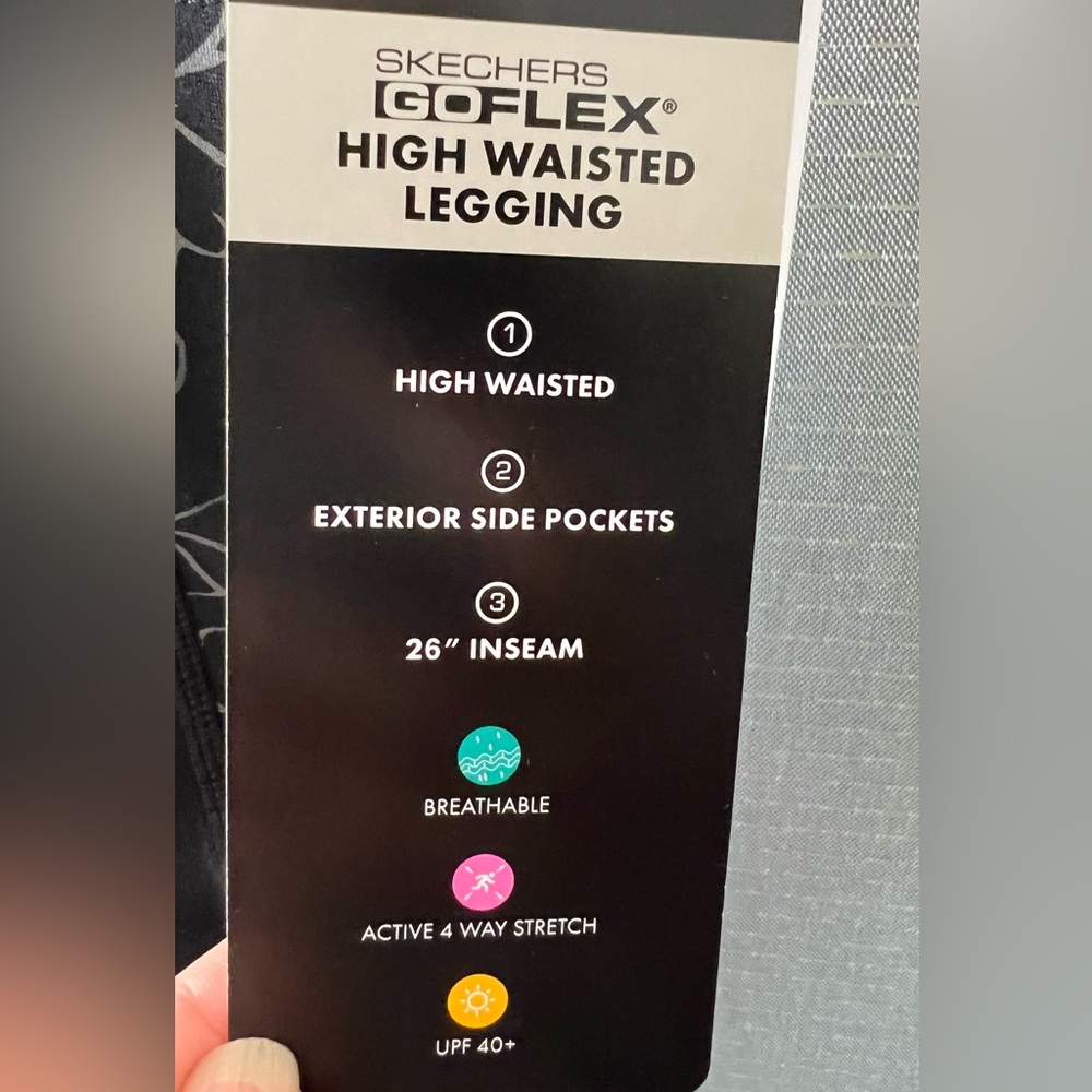 Skechers GoWalk GoFlex High Waisted 7/8 Leggings - Picture 10 of 12